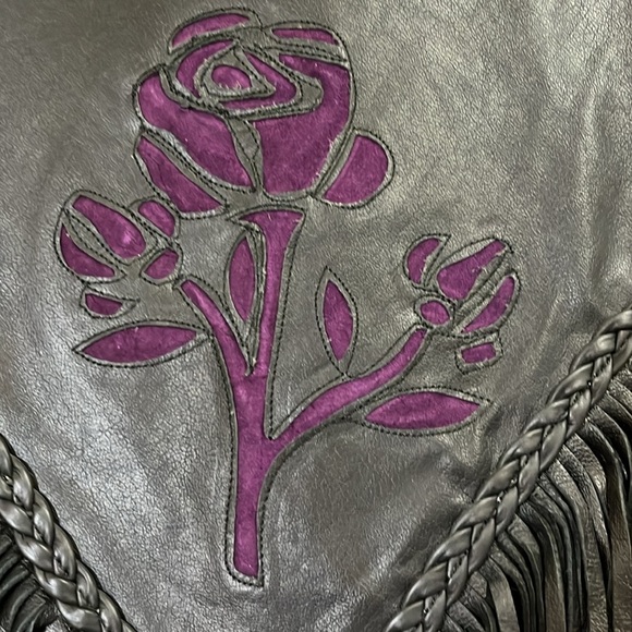 Interstate Leather women’s motorcycle vest with purple roses. Size Medium NWT - Picture 8 of 10